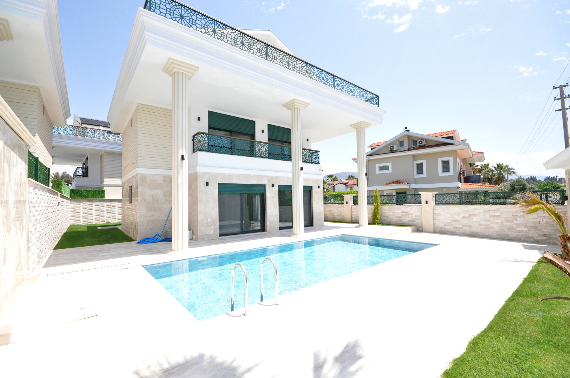 5 Bedroom Detached  Luxury Quadruplex Villa with Pool For Sale