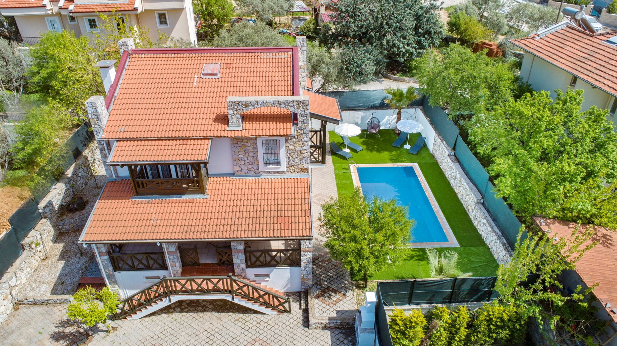 Beautiful 2 Bedroom Detached Villa with Private Pool & Garden in Ovacik