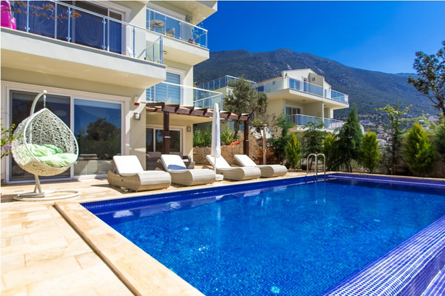 Fully Furnished Apartment in Kalkan