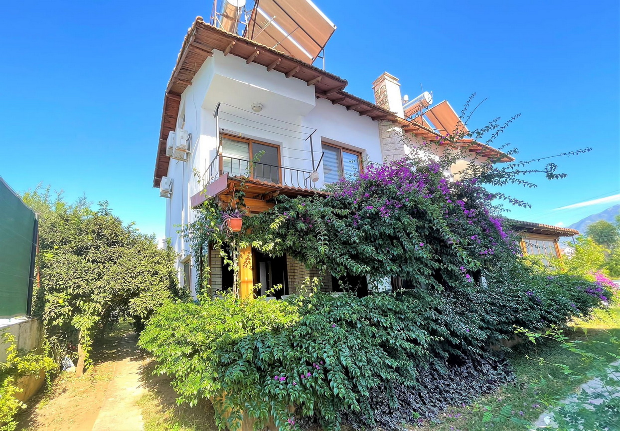 ON HOLD!!!Beautiful Semi Detached 3 Bedroom Villa Close to the Calis Beach