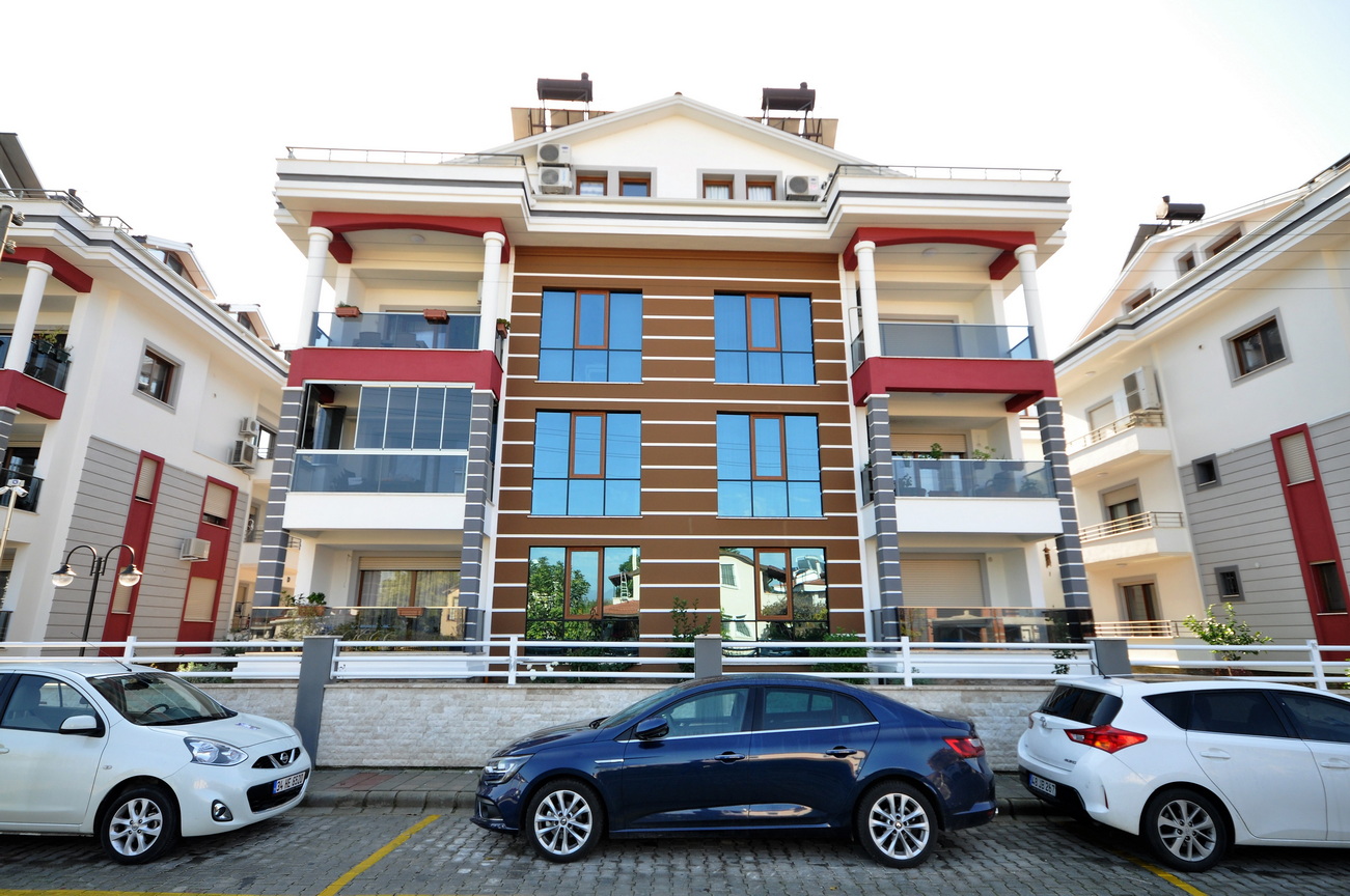 Spacious 3 Bedroom Apartment in Fethiye