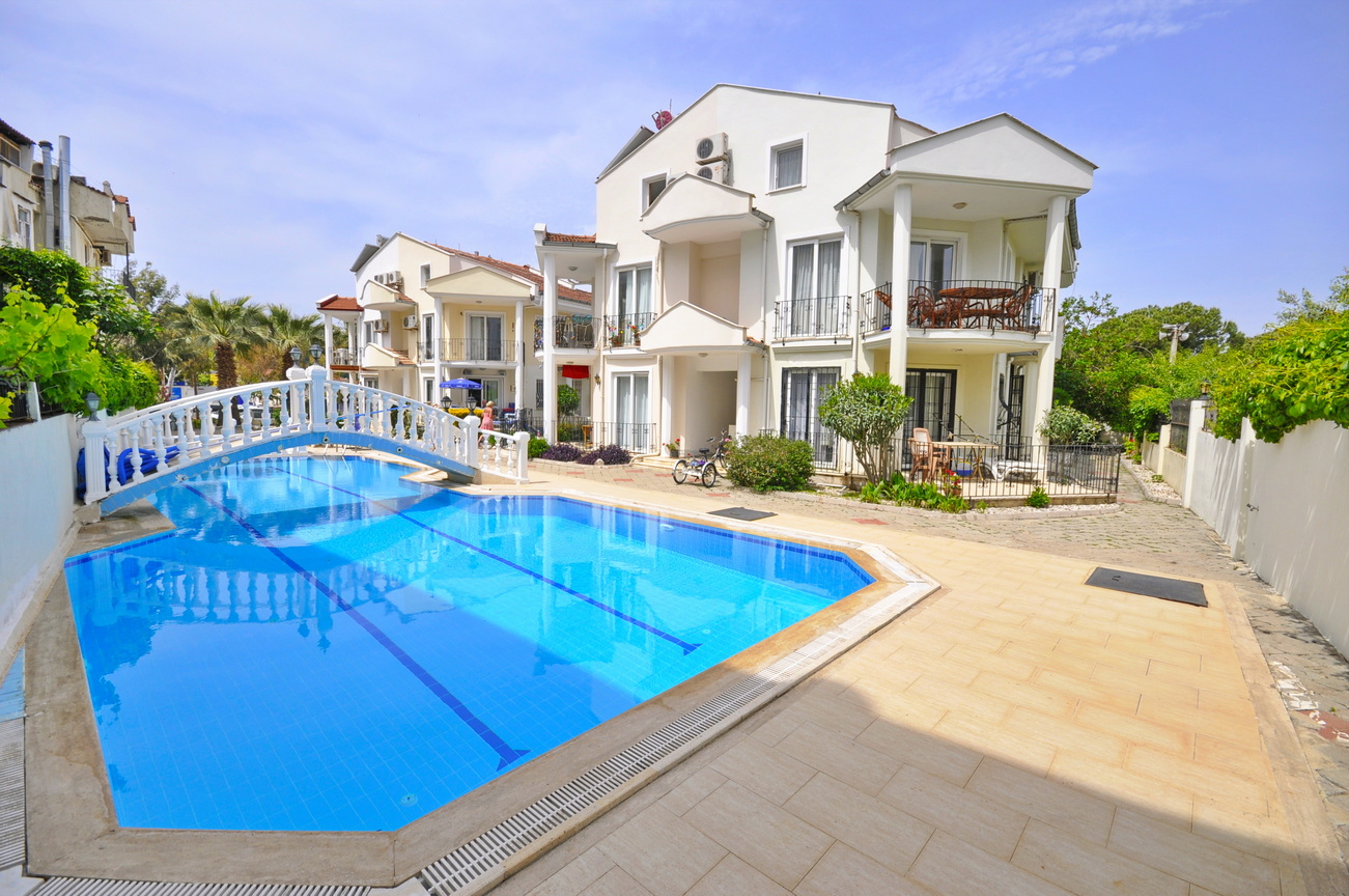 Lovely 3 Bedroom Duplex Apartment with Shared Pool in Hisaronu Centre