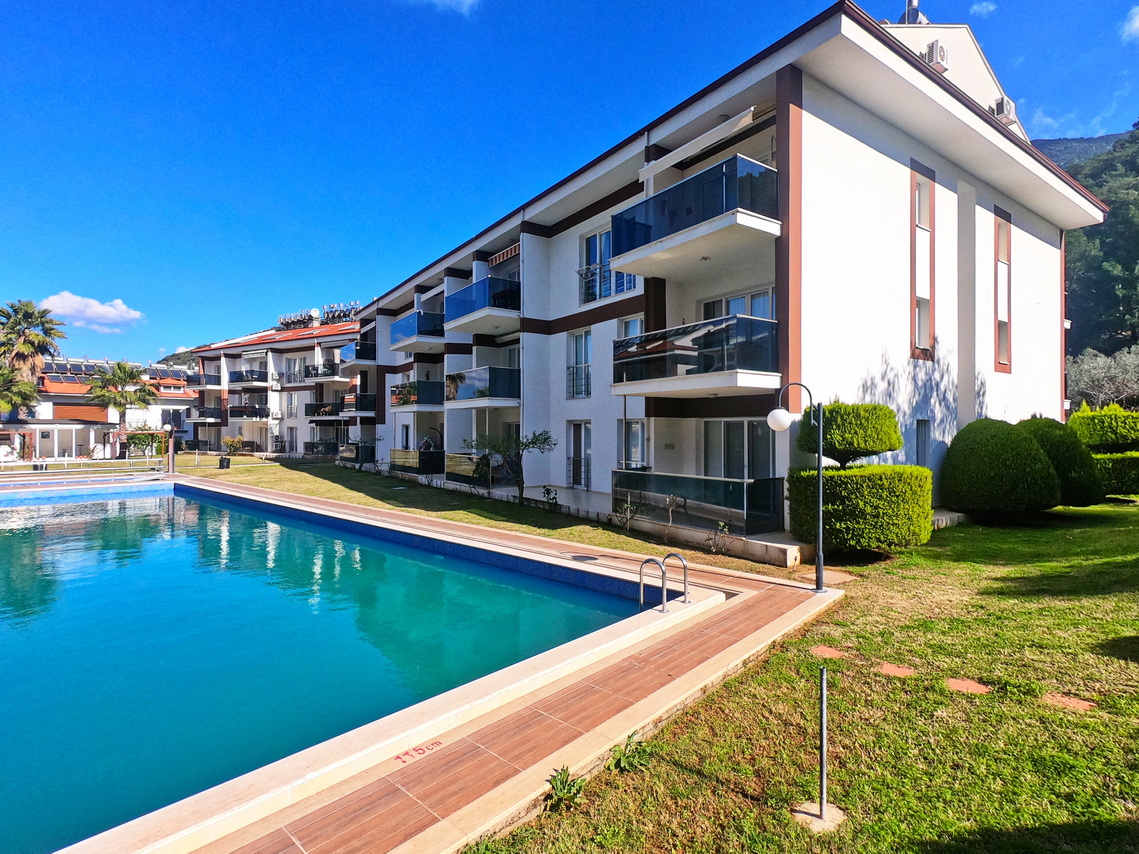 1 Bedroom Duplex Apartment with Communal Pool in Fethiye